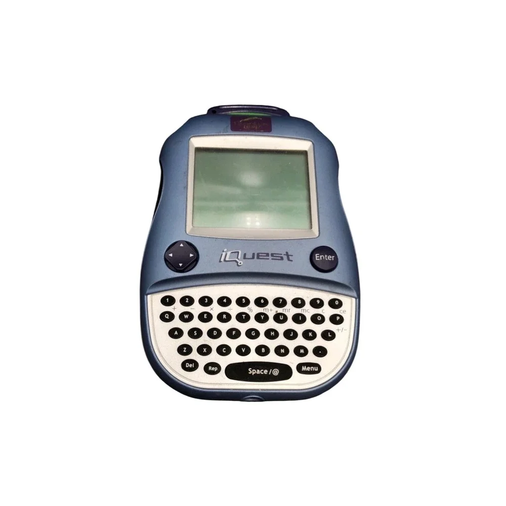 LeapFrog iQuest Learning System Blue With 4 Game Cartridges Math Science